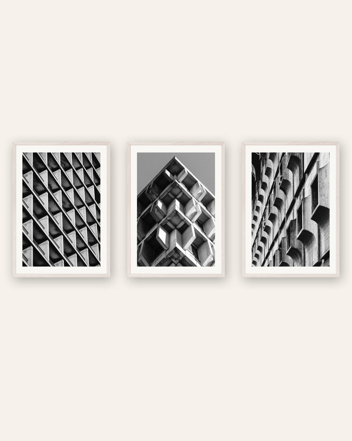 Pósters brutalistas, conjunto de 3: patrones de hormigón, con marcos de roble blanco