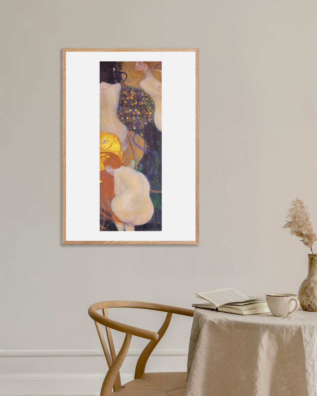 Póster Peces de colores (1901–1902), de Gustav Klimt, con marco de madera natural