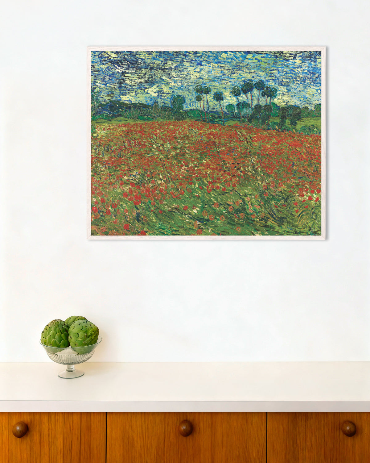 Póster de Campo de amapolas (1890), de Vincent van Gogh, con marco de madera blanco