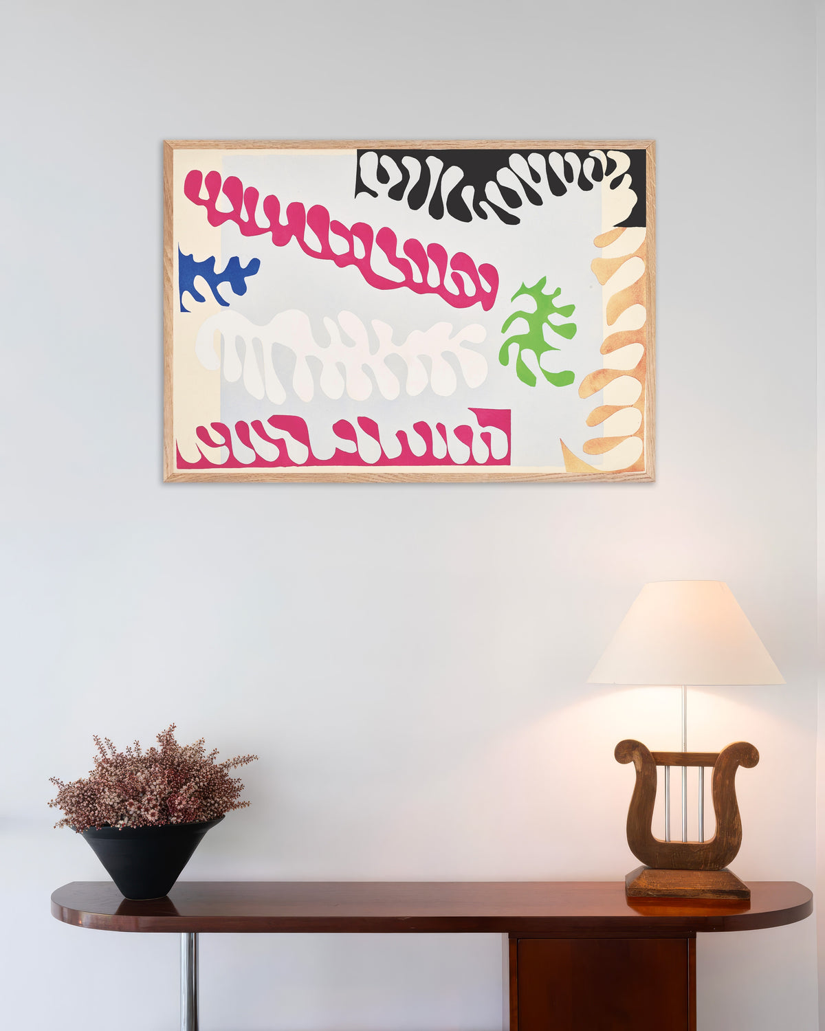 Póster de La laguna en rosa y blanco (Jazz, 1947), de Henri Matisse, con marco de madera natural