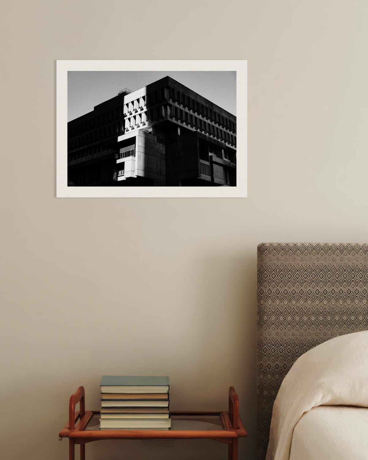 Póster «Edificio cívico al sol y a la sombra»