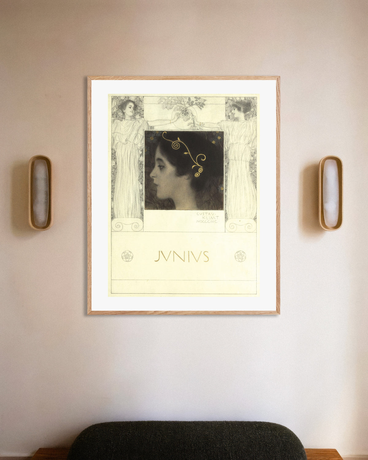 Póster Junius (1896), de Gustav Klimt, con marco de madera natural