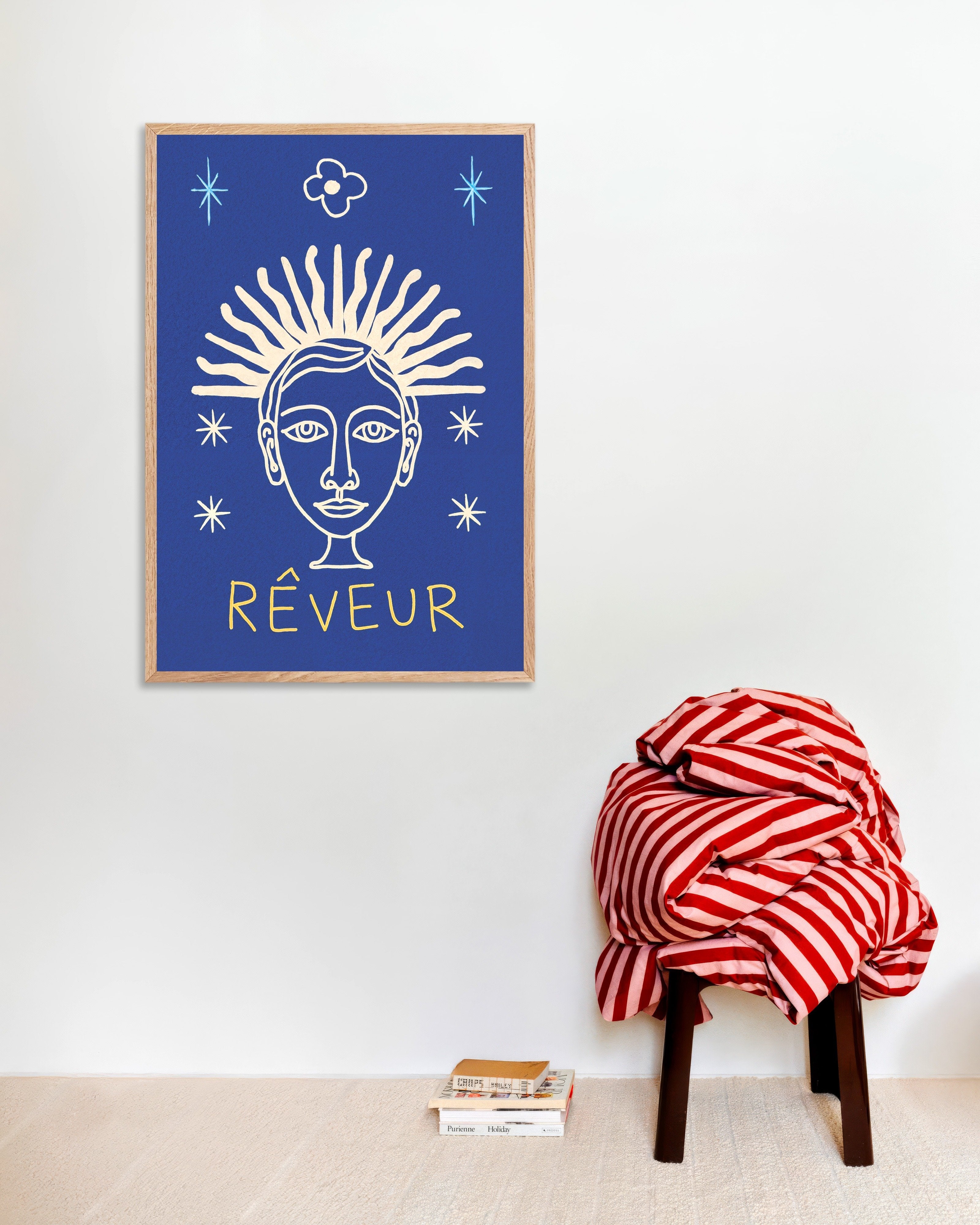 Poster of Rêveur - Sunburst Face on Deep Blue, with natural wooden frame