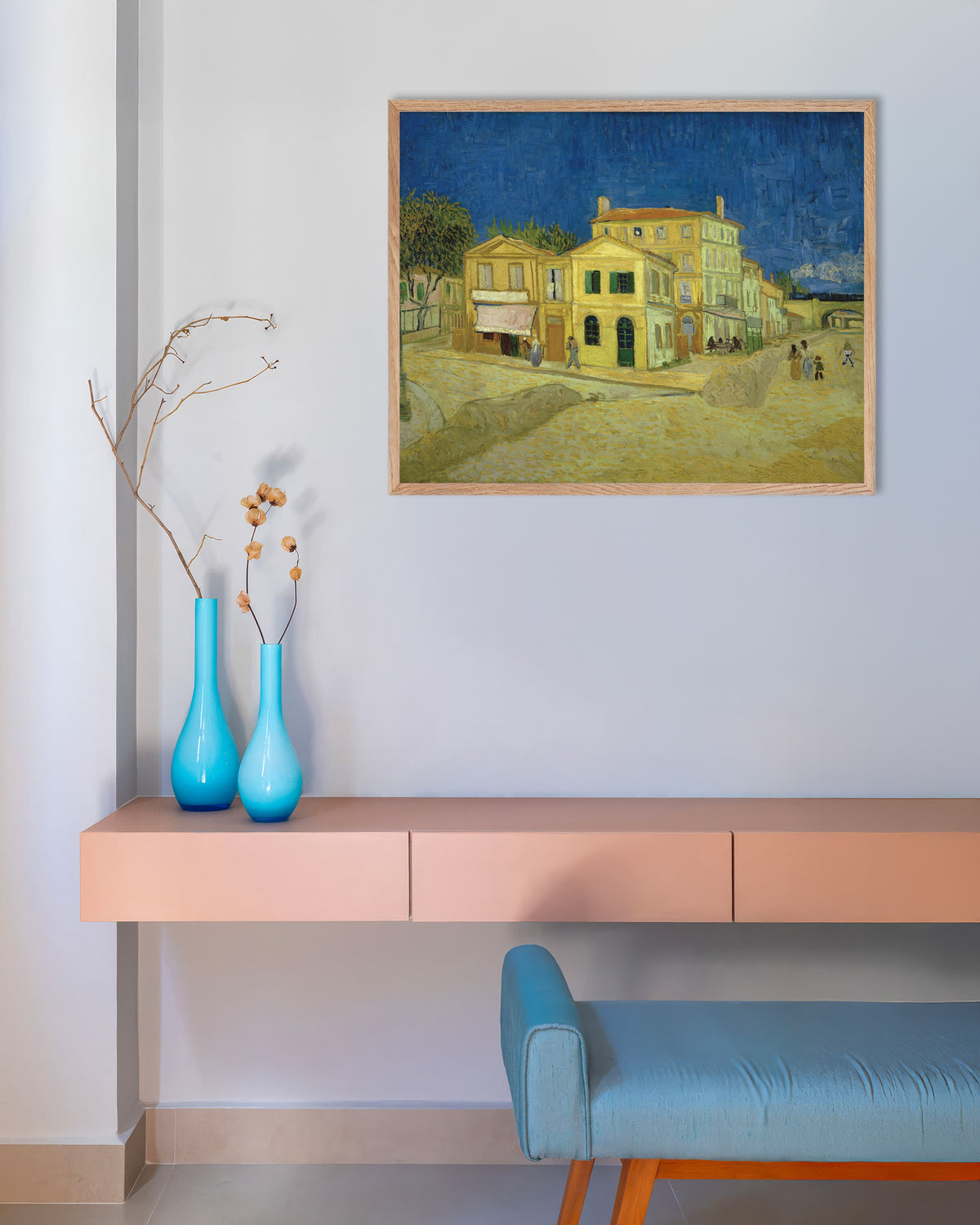 Póster de La casa amarilla, La calle (1888), de Vincent van Gogh, con marco de madera natural